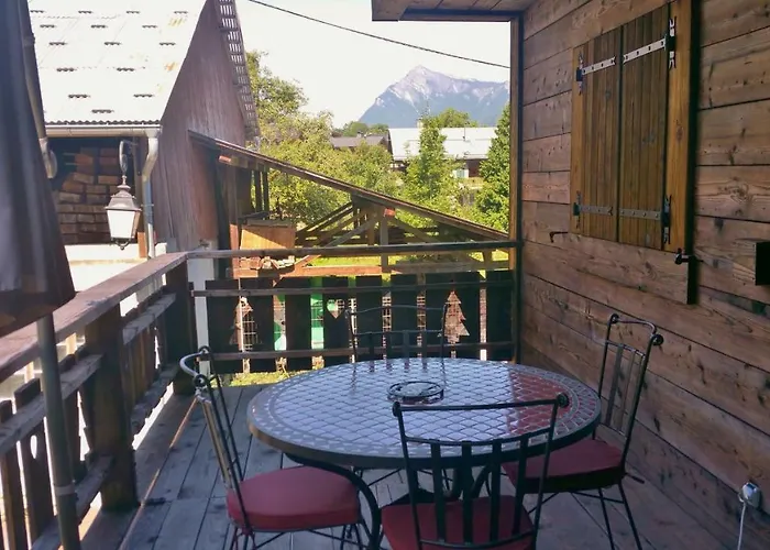 D'hotes De La Source 3* Morillon