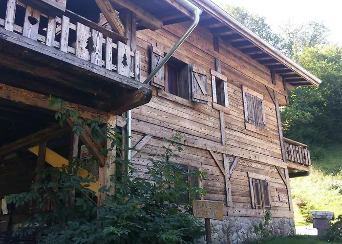 D'hotes De La Source Morillon
