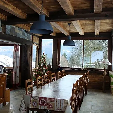 钱布莱斯德霍茨德拉索斯小木屋酒店 莫里永