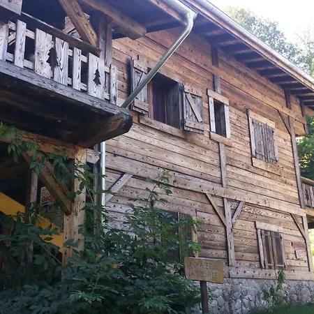 D'hotes De La Source Morillon