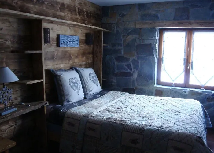 D'hotes De La Source 3* Morillon